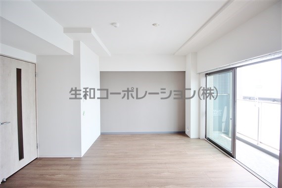 Gran Avail扇 リビング