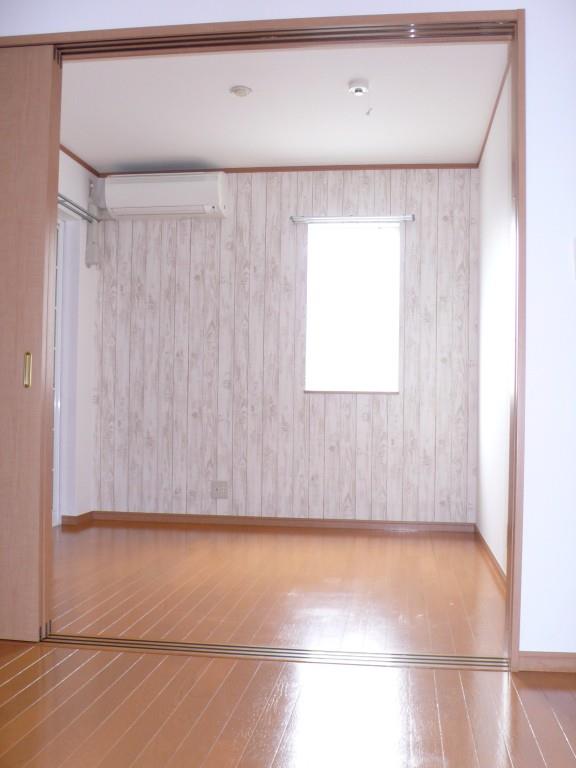 コンフォート・ホームズ リビング