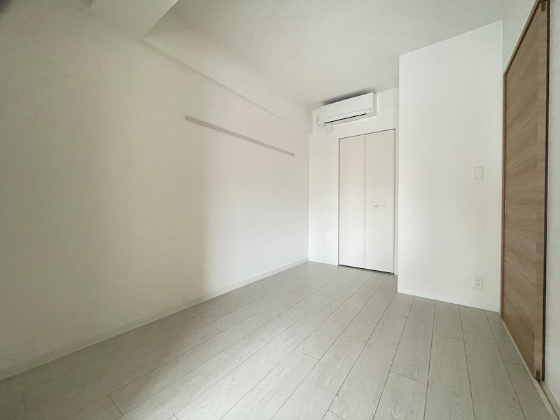 オリーブスクエア ベッドルーム