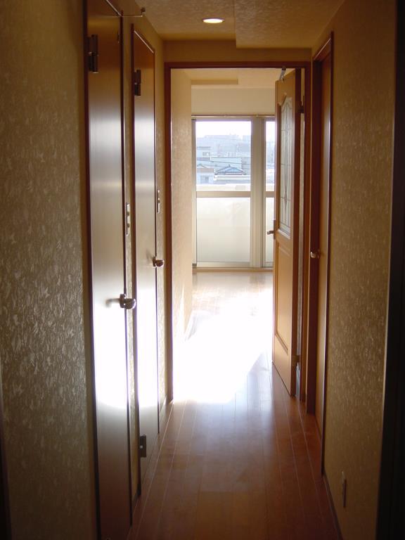 パールパレス 玄関