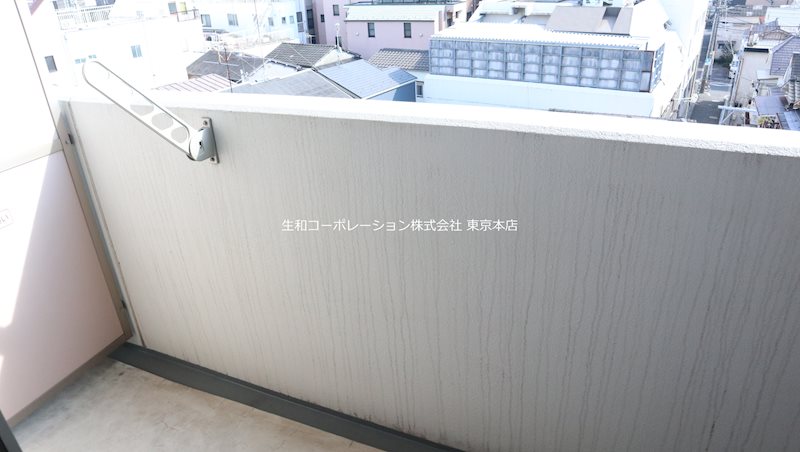 コウジーコート（東京） ベランダ