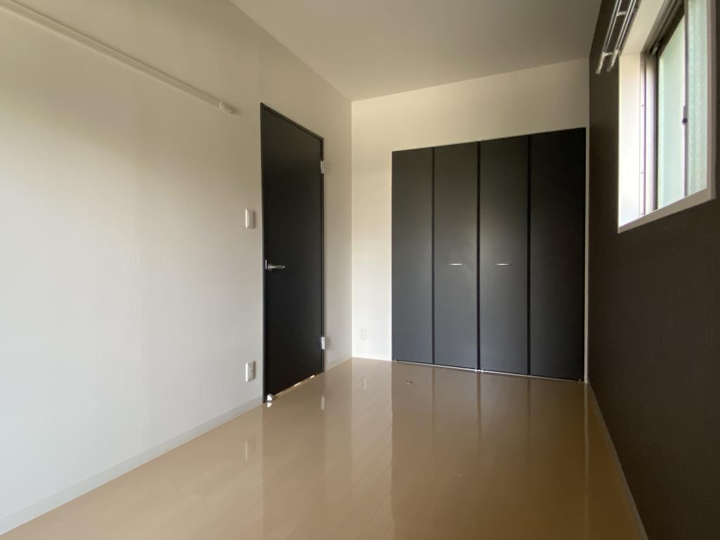 インペリアル弦巻 ベッドルーム