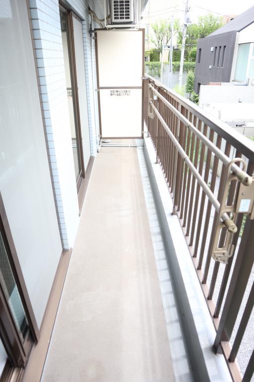 目黒都立大レジデンス ベランダ