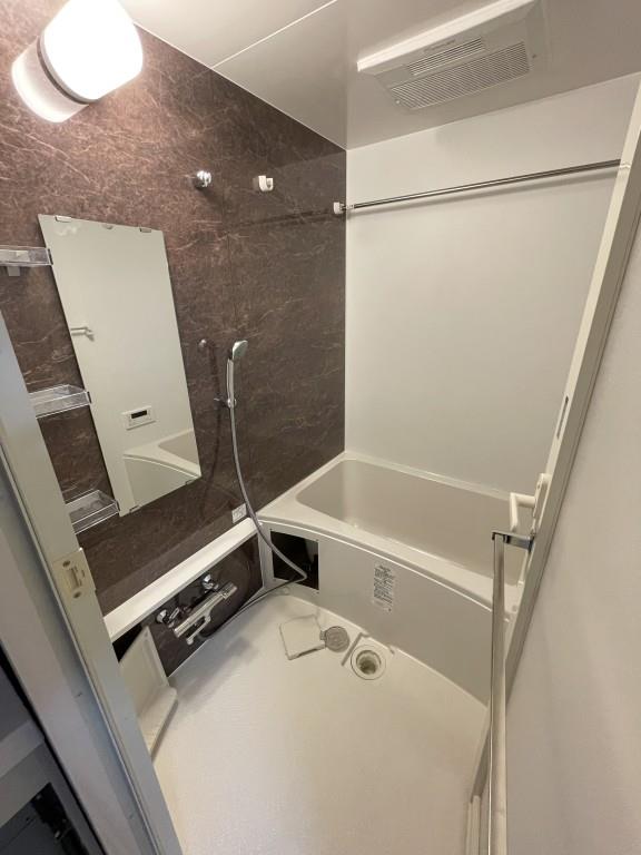 ポルタフォルトゥーナ 風呂画像