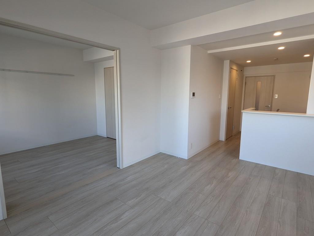 小西ビル リビング