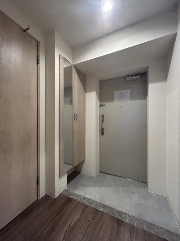 プラナ北上野 玄関