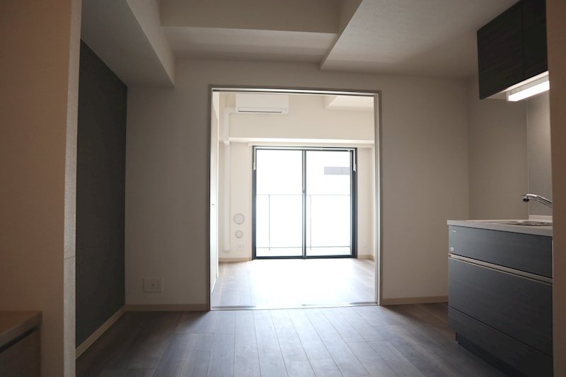 ラフィシア関内 リビング