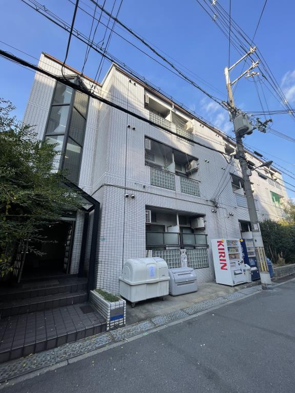 エクラ平野 213号室 外観