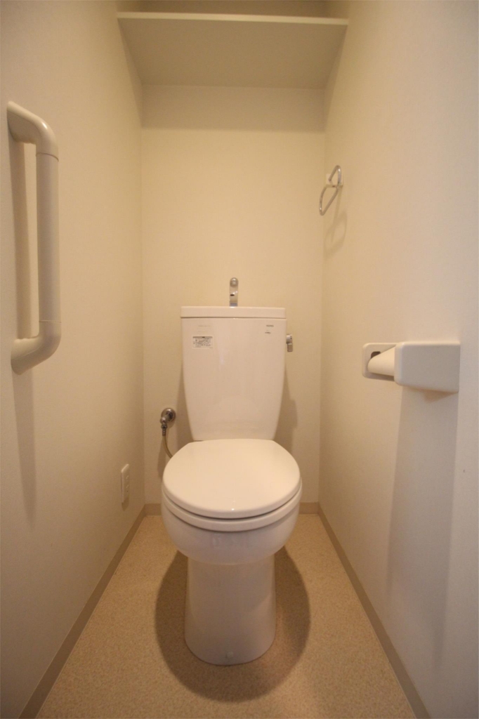 ドルフシィア リビング