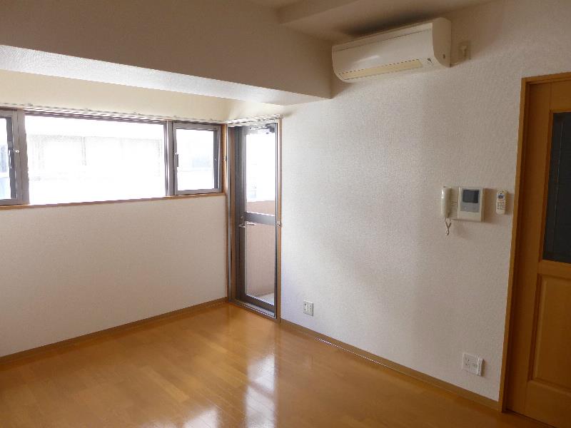 ウィステリア光進苑 ベッドルーム