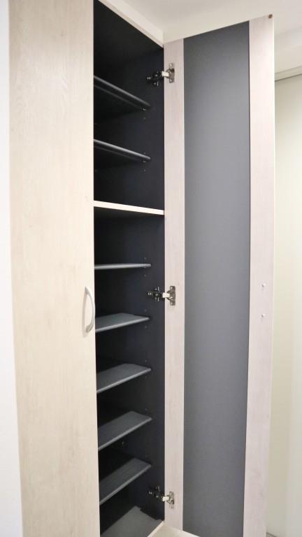 グランレーヴ東尾久 玄関