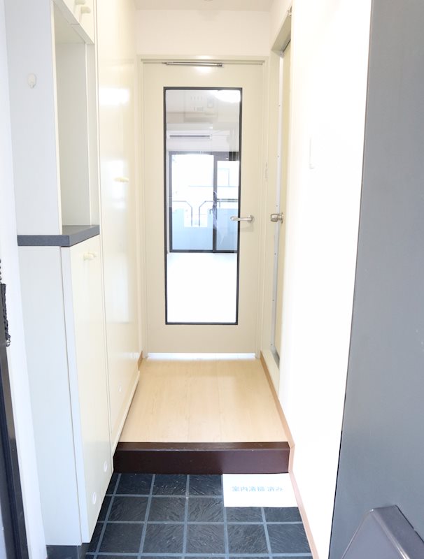 リラッサ柴又 玄関