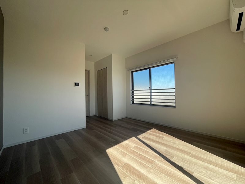 二番館 ベッドルーム