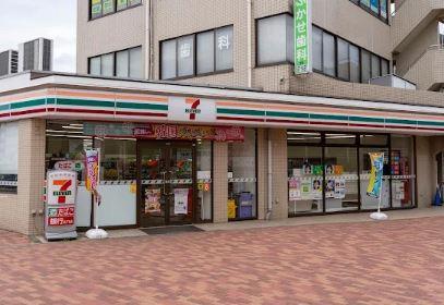 二番館 コンビニ