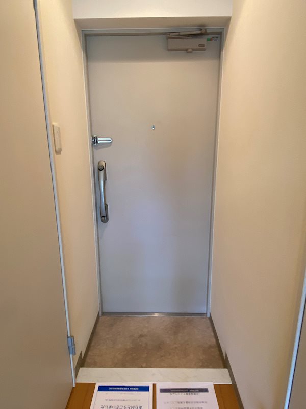 ヒルズ飛鳥山 玄関