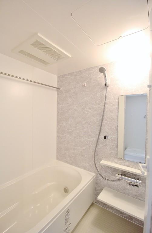 N residence SUMIYOSHI 風呂画像