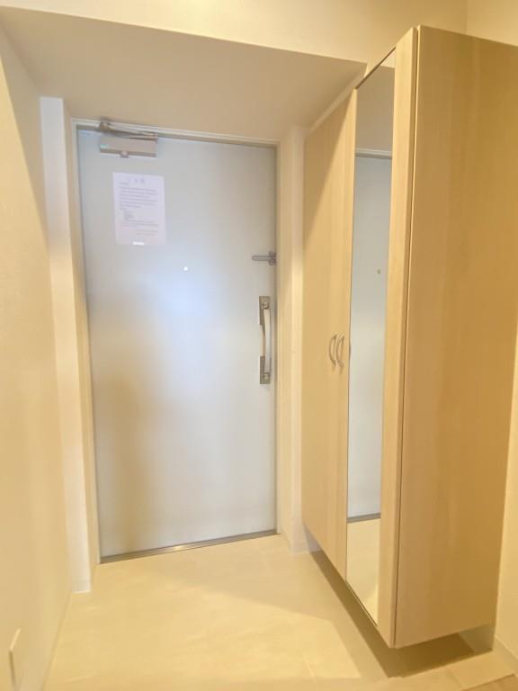 ブリリアント トゥデイ 玄関