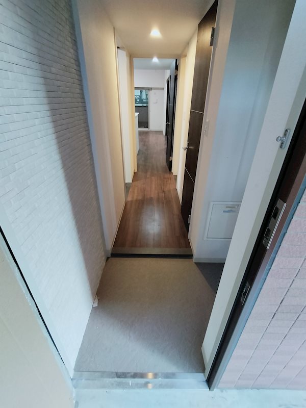 ラ・グレース 玄関