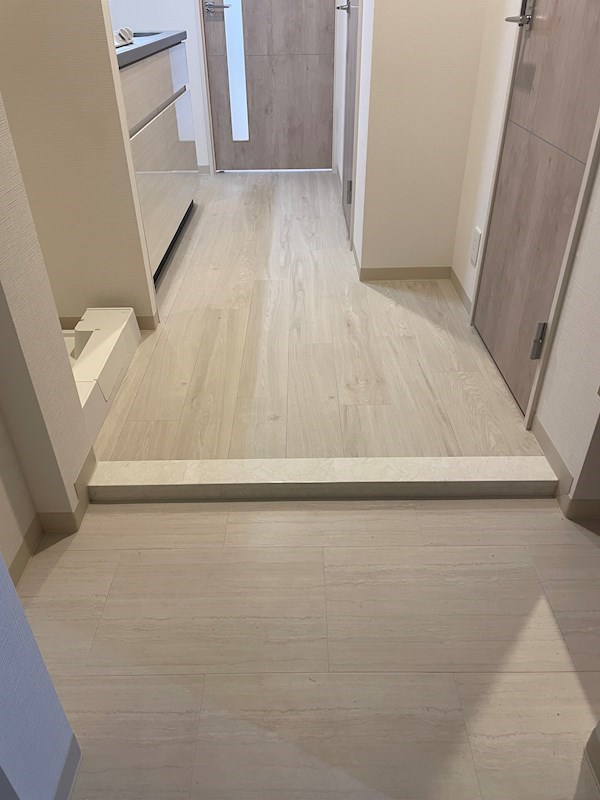 アリビオ大阪港 玄関