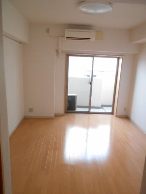 ルンデ 三鷹 リビング