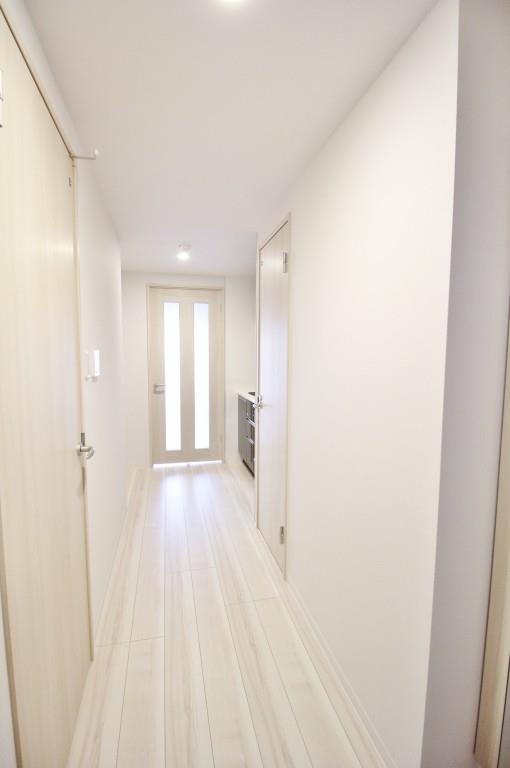 プラシード青山 玄関