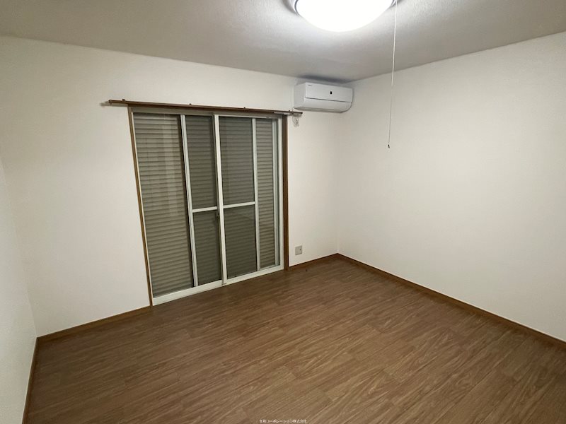 スクイレル極楽寺 ベッドルーム