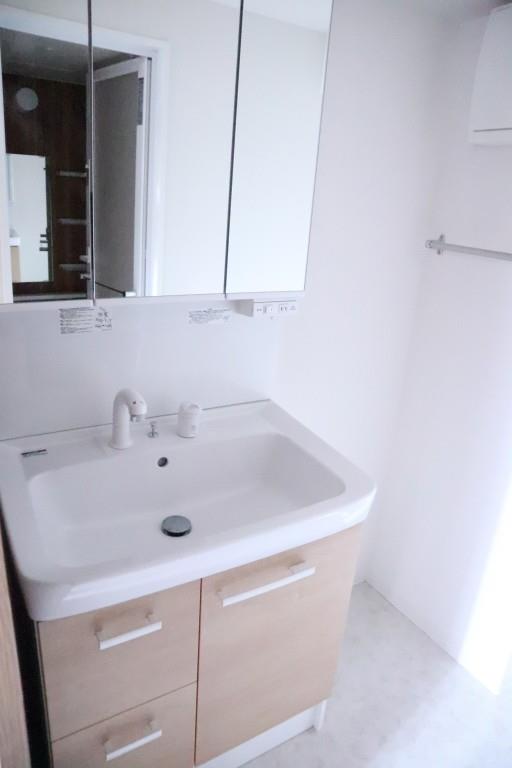 エワル その他8