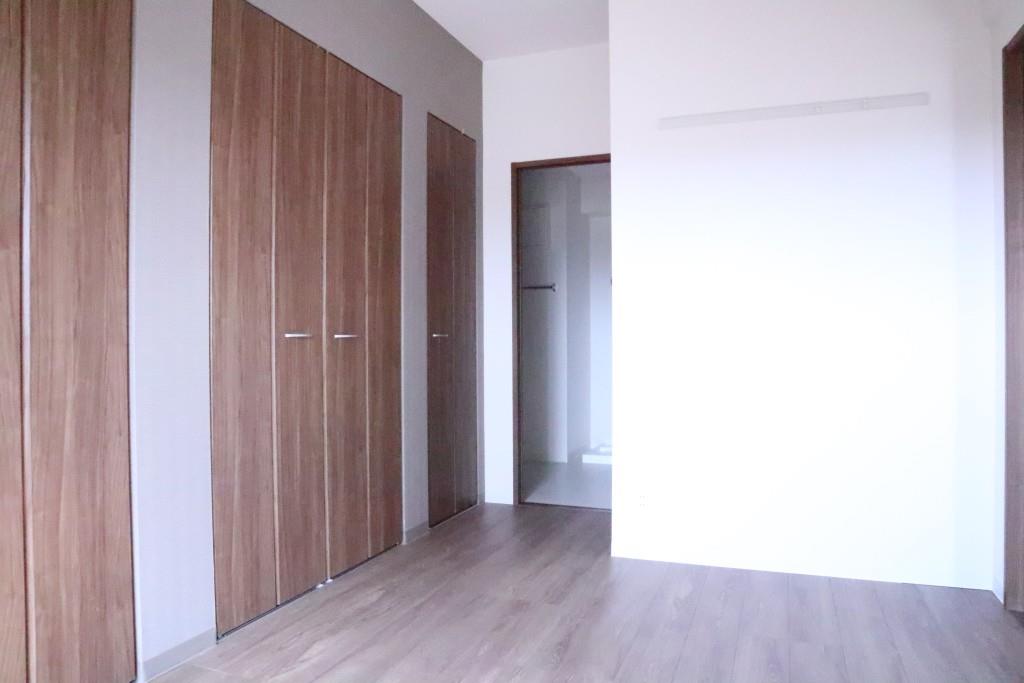 エワル その他9