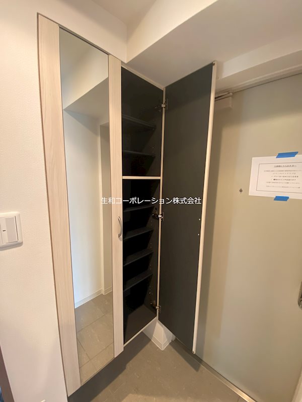 カーサ レシュール 玄関