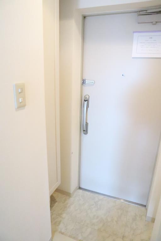 ラ カーサ 玄関