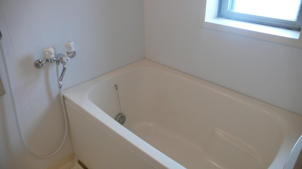 フェイム イッサ 風呂画像