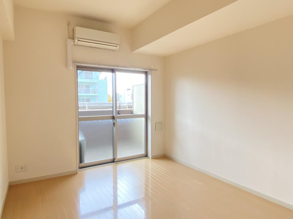 エ リヴィエール ベッドルーム