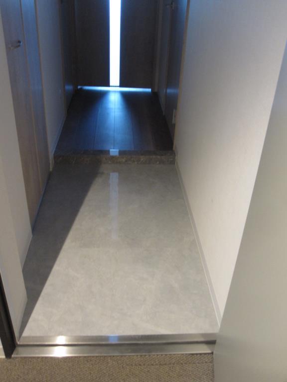 ESPERANZA TACHIKAWA 玄関