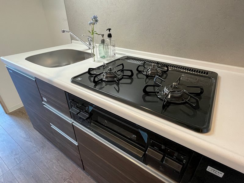 アグレアーブル エモア キッチン