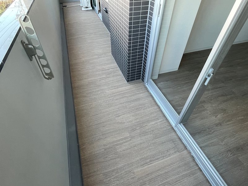 アグレアーブル エモア ベランダ