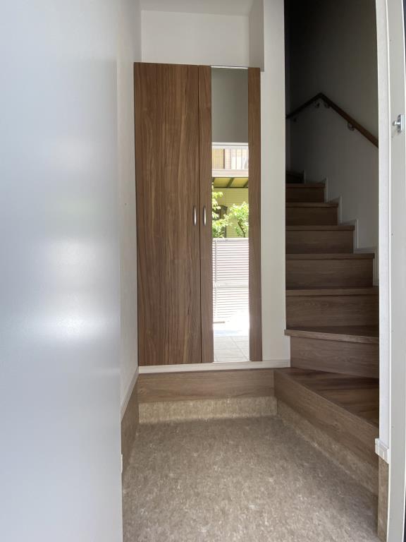 サン ハッピィ 玄関