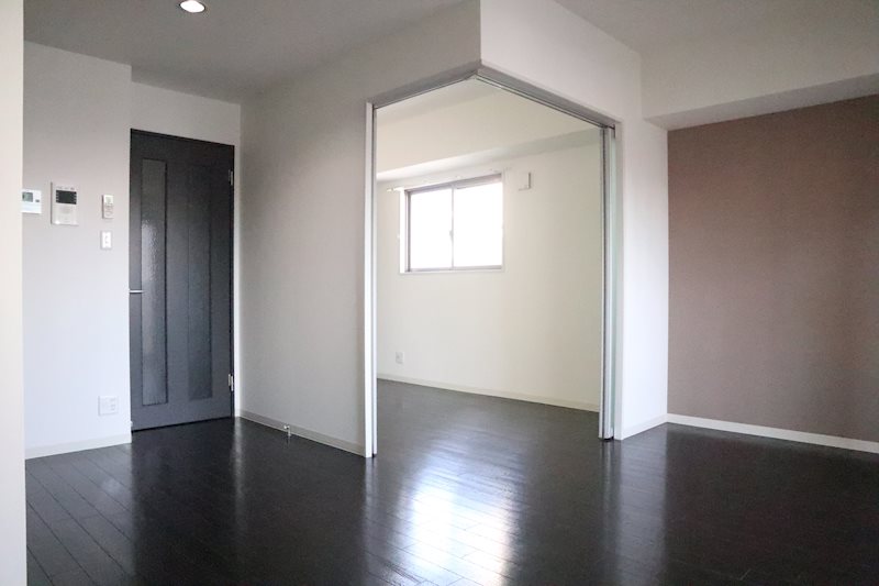 T.Y天六 リビング