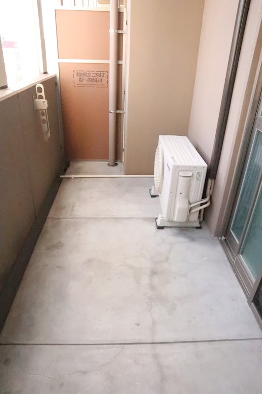 T.Y天六 ベランダ