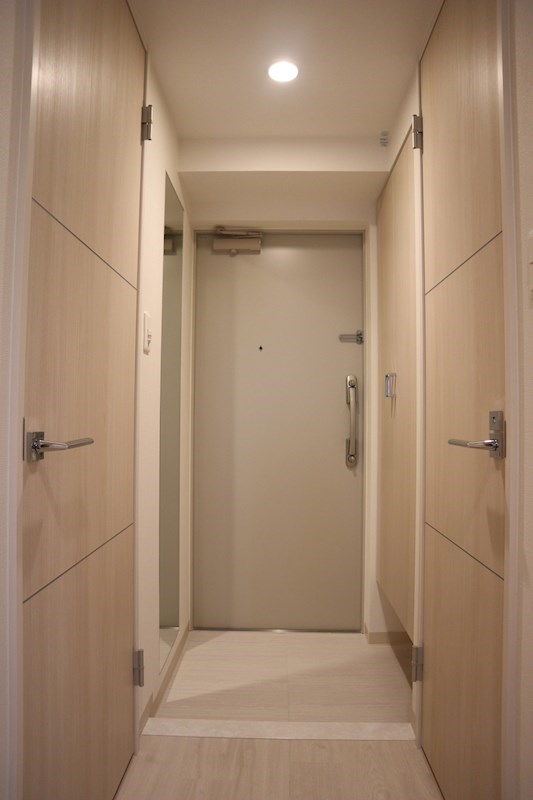 プライムステージ弁天町 玄関