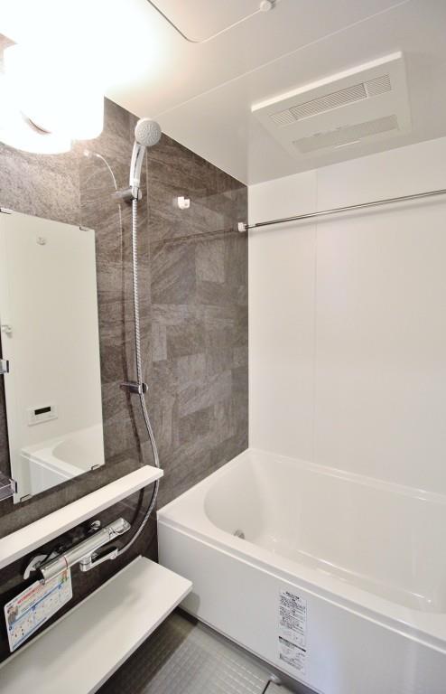 グラシーナ文京 玄関