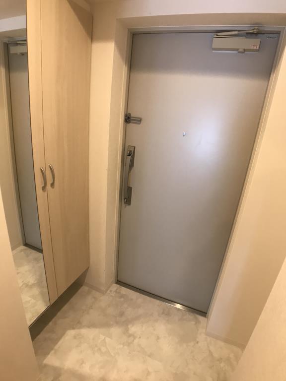 ヒューゲル本郷 玄関