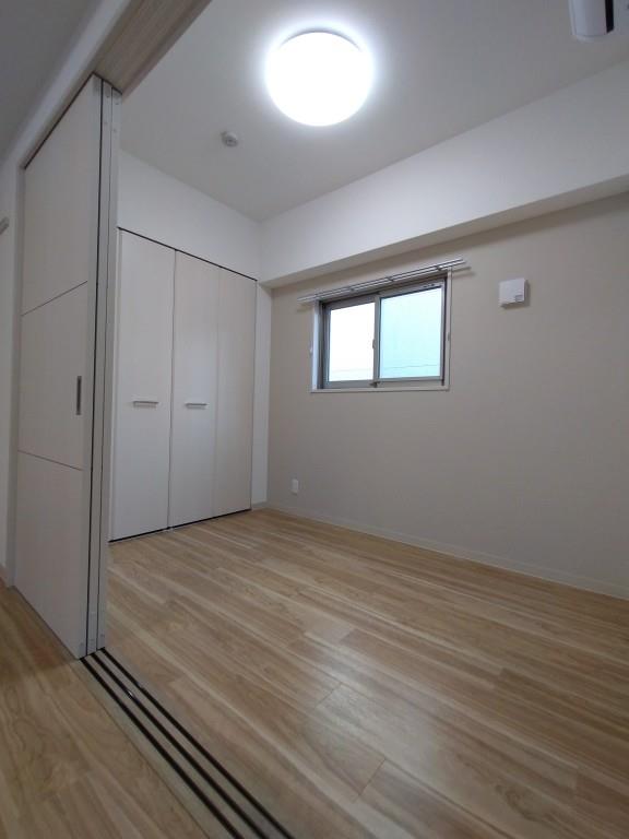 ラフィット松屋町 ベッドルーム