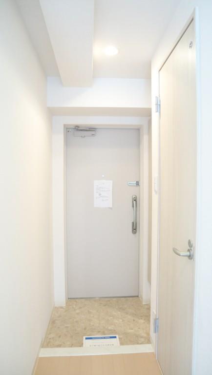 ロイヤルプレイス西荻窪 玄関