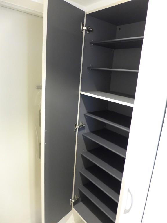 グランポート 玄関