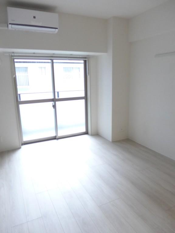 グランポート リビング