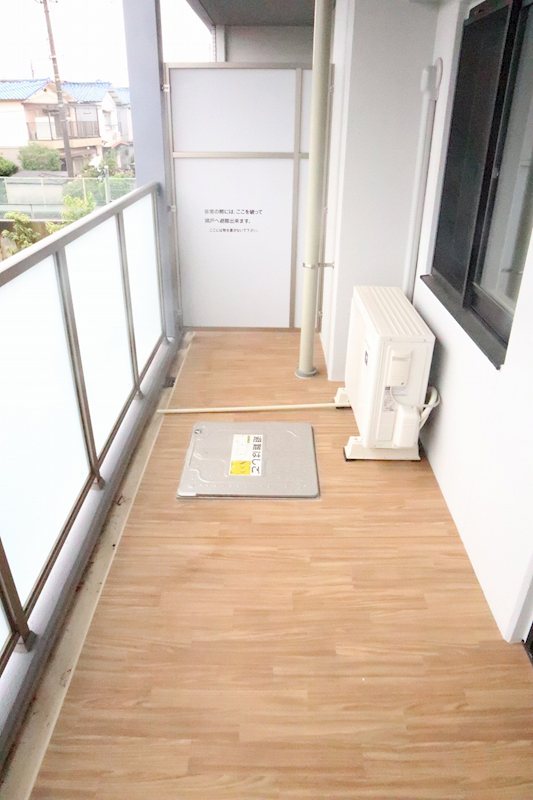 ラ・プリュス ベランダ