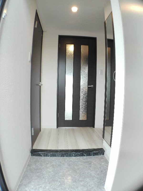プレリュード桜木町 玄関
