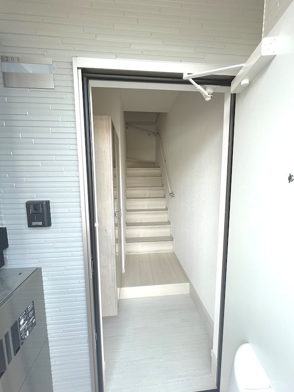 ガーデンホーム青葉丘 玄関