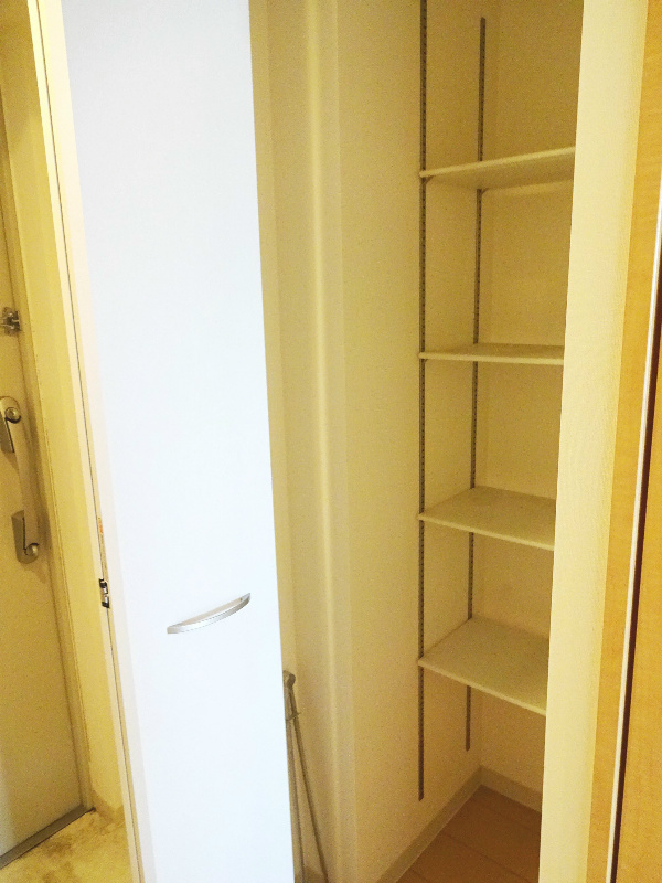 カンマキーノ 玄関