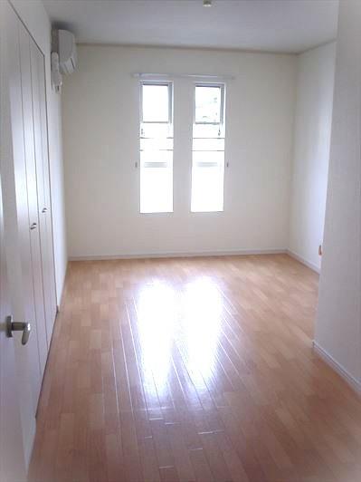 コート ヲイ ベッドルーム